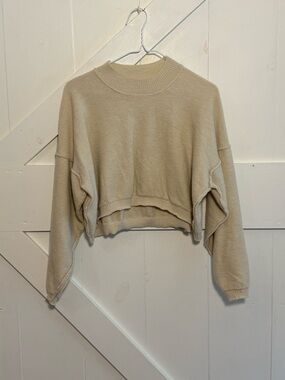 Double Zero Women’s Medium Beige Cropped Mock Neck Sweater Raw Edge Split Seam